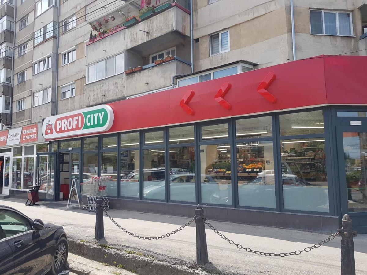 Ta'Arof Apartment Oradea Exterior photo